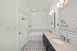 2846 N Southport Ave, Chicago, IL 60657 - Photo 17