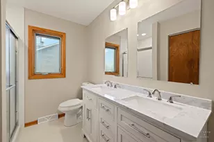 10817 Bonnie Brae Rd, Huntley, IL 60142 - Photo 11