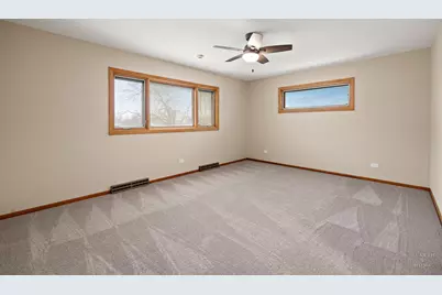 10817 Bonnie Brae Road, Huntley, IL 60142 - Photo 17