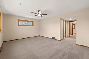 10817 Bonnie Brae Rd, Huntley, IL 60142 - Photo 35