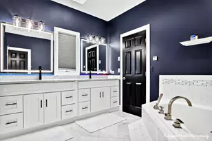 701 Caitlin Ct, Grayslake, IL 60030 - Photo 25