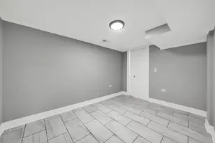 6607 S Oakley Ave, Chicago, IL 60636 - Photo 25