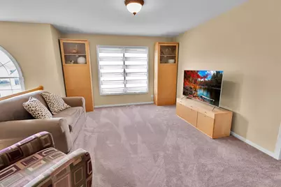 415 Mallard Point Drive, North Aurora, IL 60542 - Photo 21