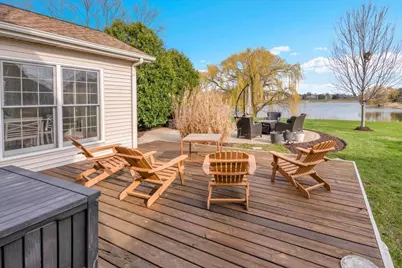 415 Mallard Point Drive, North Aurora, IL 60542 - Photo 35