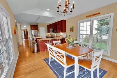 415 Mallard Point Drive, North Aurora, IL 60542 - Photo 11