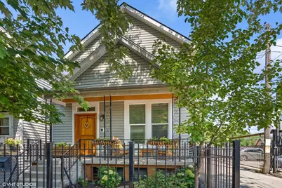 2760 W Saint Mary Street, Chicago, IL 60647 - Photo 1