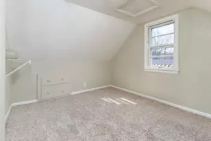 701 E Buchanan St, Bloomington, IL 61701 - Photo 21