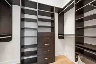 757 N Orleans St, Chicago, IL 60654 - Photo 19