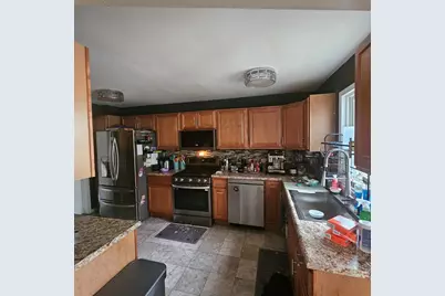 128 Essex Road, Elk Grove Village, IL 60007 - Photo 5