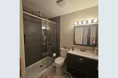 128 Essex Road, Elk Grove Village, IL 60007 - Photo 7