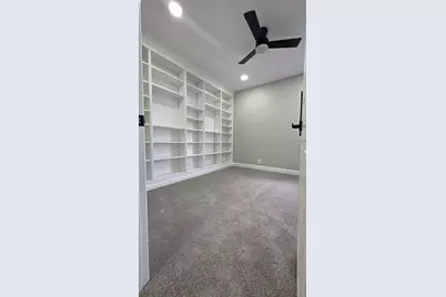 1110 Holmes Place, Dekalb, IL 60115 - Photo 11