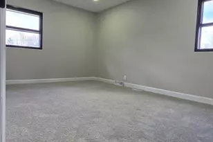 1110 Holmes Pl, Dekalb, IL 60115 - Photo 13