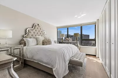 3930 N Pine Grove Avenue #816, Chicago, IL 60613 - Photo 17