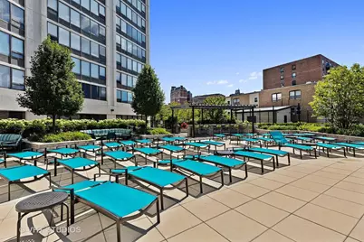 3930 N Pine Grove Avenue #816, Chicago, IL 60613 - Photo 27