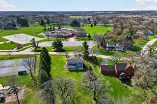 900 Glen Oak Dr, Sleepy Hollow, IL 60118 - Photo 31