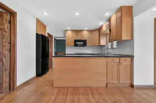 900 Glen Oak Dr, Sleepy Hollow, IL 60118 - Photo 23