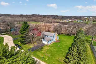 900 Glen Oak Dr, Sleepy Hollow, IL 60118 - Photo 35