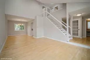 103 Viola Ct, Rolling Meadows, IL 60008 - Photo 3