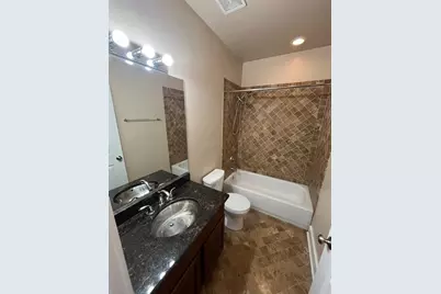 608 N May Street #3, Chicago, IL 60642 - Photo 15