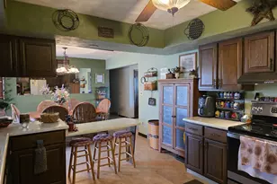 15510 Lomax Rd, Prophetstown, IL 61277 - Photo 9