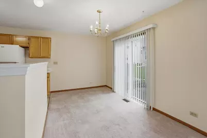 682 Fieldcrest Drive #A, South Elgin, IL 60177 - Photo 5