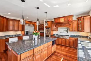 5730 Lee Ave, Downers Grove, IL 60516 - Photo 9