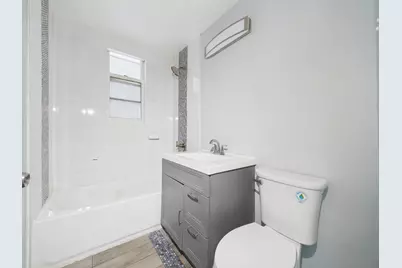 7122 S Champlain Avenue, Chicago, IL 60619 - Photo 9