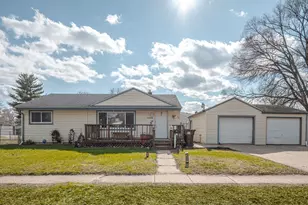 6202 Pleasant Ave, Loves Park, IL 61111 - Photo 1