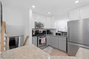 1506 W Palm Dr, Mount Prospect, IL 60056 - Photo 11