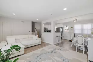 1506 W Palm Dr, Mount Prospect, IL 60056 - Photo 5