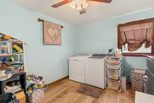 1317 7th Ave, Erie, IL 61250 - Photo 7