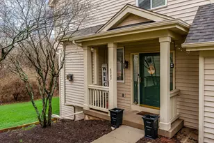 6307 Commonwealth Dr, Loves Park, IL 61111 - Photo 3