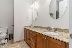 902 N Elston Ave, Chicago, IL 60606 - Photo 9