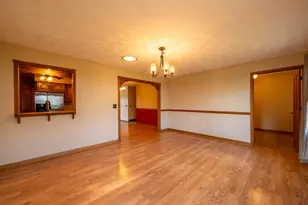 1018 Tee St, Dixon, IL 61021 - Photo 9