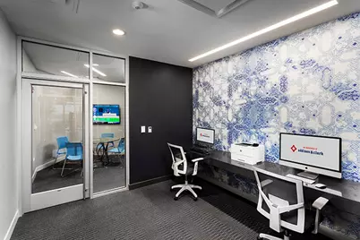 1025 W Addison Street #617, Chicago, IL 60613 - Photo 3