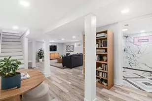 9633 S Yale Ave, Chicago, IL 60628 - Photo 19