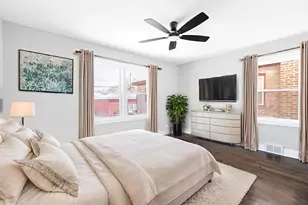 9633 S Yale Ave, Chicago, IL 60628 - Photo 17