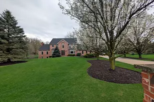 1601 Anthony Ln, McHenry, IL 60051 - Photo 3