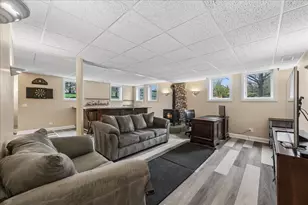 1601 Anthony Ln, McHenry, IL 60051 - Photo 19
