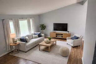 202 Kentucky St, Park Forest, IL 60466 - Photo 5