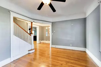7041 S Eberhart Avenue, Chicago, IL 60637 - Photo 5