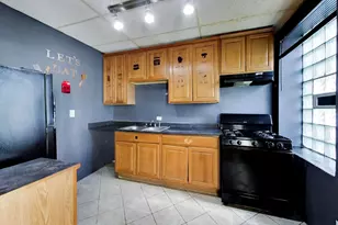7041 S Eberhart Ave, Chicago, IL 60637 - Photo 7