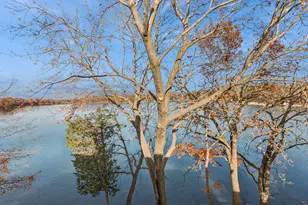 33 Shoreline Rd, Lake Barrington, IL 60010 - Photo 25