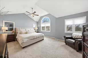 334 E McKenna Ct, Elmhurst, IL 60126 - Photo 23