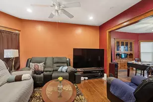 5925 W Iowa St, Chicago, IL 60651 - Photo 3