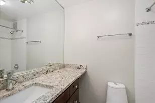 1 E Scott St, Chicago, IL 60610 - Photo 11