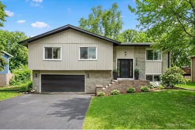 1908 Moore Avenue, Saint Charles, IL 60174 - Photo 1