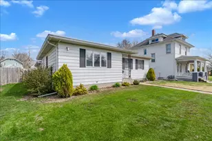 1413 30th Ave, Moline, IL 61265 - Photo 3
