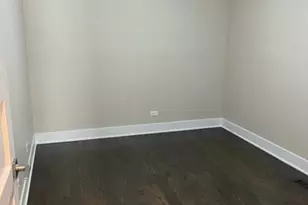 3348 W Warner Ave, Chicago, IL 60618 - Photo 3