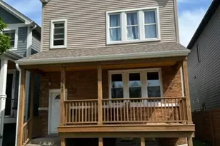 3348 W Warner Ave, Chicago, IL 60618 - Photo 1